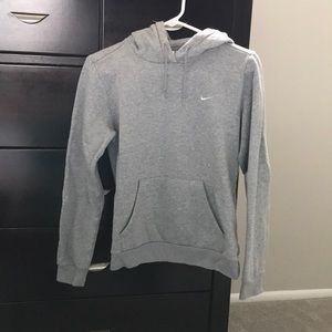 Nike pullover